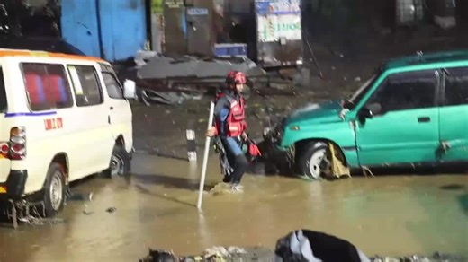 Flash floods in Nairobi kill 23, disrupt flights at major airport