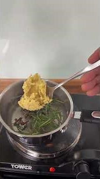 Stop Buying Detox Drinks! Make This Turmeric Ginger Tea at Home!