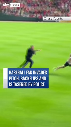 During a baseball game in Cincinnati, William Hendon ran onto the pitch. He initially evaded police with antics including a backflip, before being tasered. #baseball #Cincinnati #police #pitchinvader | Sky News
