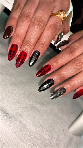 Goth Victorian Nail Inspiration for Trendy Styles