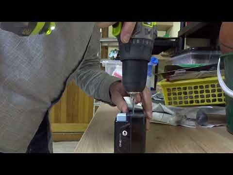 How to take apart 4.0ah battery pack Vax ONEPWR Blade 4 CLSV-B4KS cordless vacuum cleaner.