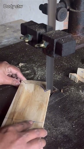 Skill saw cutting ✅ #tutorial #woodworking #carpenter #shortsvideo #diy #tipsandtricks