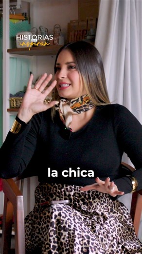 💥 ¿Su mayor reto? Quitarse el "paradigma de la chica de la TV" @irenecastillotv nos cuenta el desafío personal que enfrentó al pasar de presentadora a emprendedora. El motor fue demostrar que "las mujeres podemos hacer de todo un poquito". ¡Una verdadera #HistoriaQueInspira! ✨ ¿Te has sentido limitada por un estereotipo? ¡Coméntanos! 👇 #IreneCastillo #EmprendimientoFemenino MujeresEmprendedoras Mira la entrevista completa en YouTube: https://youtu.be/YoMi-JwsMuY?si=9UmIniY-KAU1r1Oy | Diario La