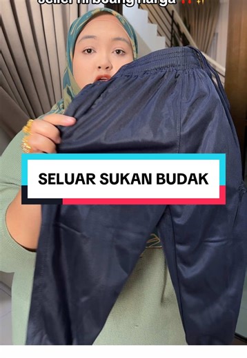 Affordable Kids Tracksuits in Sizes 20 to 28