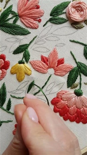 Bright and colorful floral embroidery🌸 Perfect for your next summer mood project!☀️ #embroidery #diy