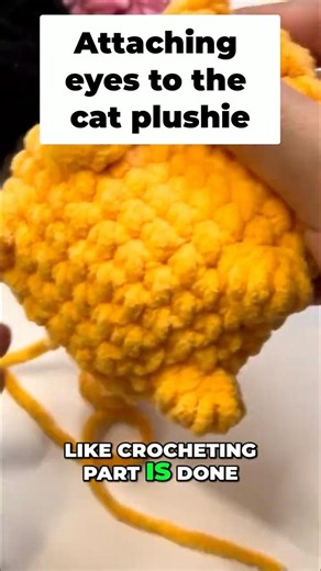 Crochet Cat - Attaching Adorable Safety Eyes! #beginnercrochet