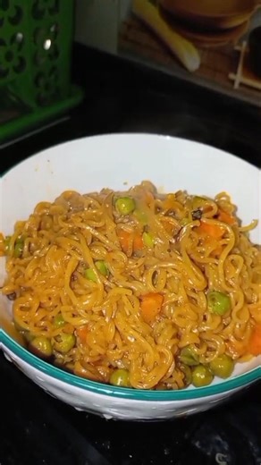 Creamy Veg Wai Wai Recipe 🍜 #eggnoodles |Easy 10 Minutes Noodles #WaiWai#NoodlesRecipe #CreamyNoodle