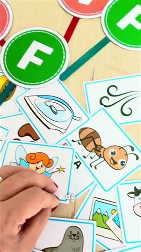 🚦 F and V Spelling Traffic Light Printable | Phonological Awareness