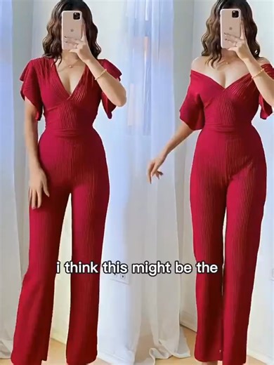 EliseJumpsuit_202601211151_01 Bark crepe fabric. Free size fits extra small to medium. Model's height is 5'2