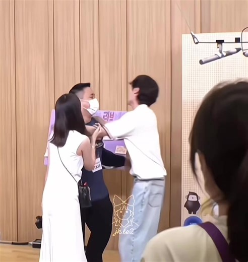 ‏#jhope#explor#fyp#fypシ゚