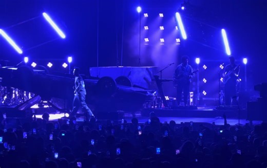 Quickie 🖤 3/9/2026 ✨#miguel #seattle #CAOStour #music #quickie | Miguel Concert