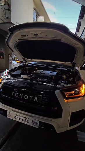 Hi lux grs 1hr install pm slot today | Jc Garage