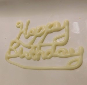 How to Pipe Chocolate Writing - Kitchen Foliage