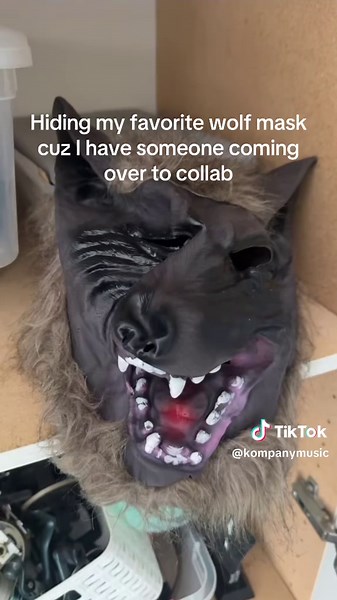 Not everyone can handle the full moon experience | mask wolf