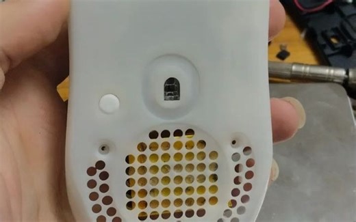 蝰蛇v3pro改gpx最新版本，打印骨架适配一代预压小板，底盘修改了脚贴凹槽，并进行打孔减重，成品重量约62g鼠标 gpw二代 雷蛇 蝰蛇v3pro gpw