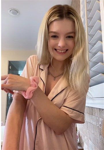 iloveflashing (@iloveflashing)’s videos with original sound - iloveflashing