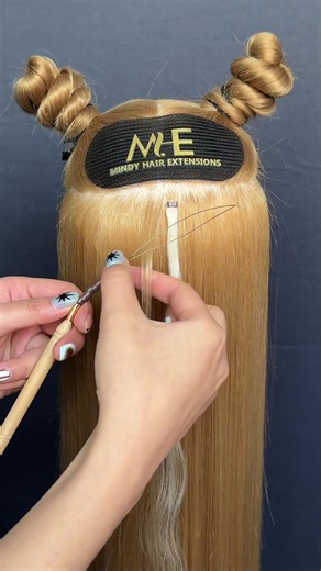✨Learn how to easily apply Y tip hair extensions. Our factory is wholesale price with high quality! 👉🏻More installation methods！ 👉🏻Click the link in our bio / Support customized order! #hairextensions #salon #humanhair #hairtutorial #fyp