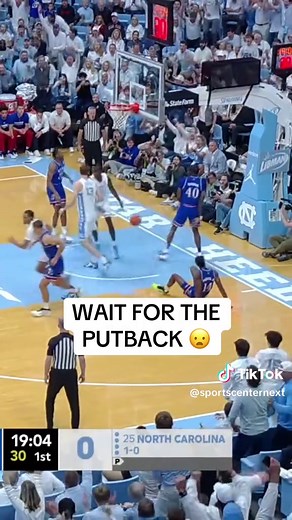 Caleb Wilson Shines in UNC vs Kansas Basketball Match