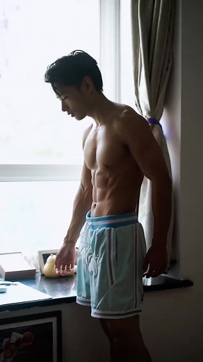 經常訓練？這幾個動作就能測出你行不行#上熱門 #肌肉 #健身