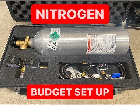 Budget nitrogen tank set up for offroad shocks, with regulator, air chuck and storage case.