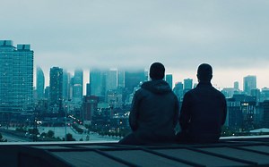 [中字]电影《代号8》Code 8 - 官方正式预告 - 我绿箭糖糖和他亲兄弟一起主演！！！啊