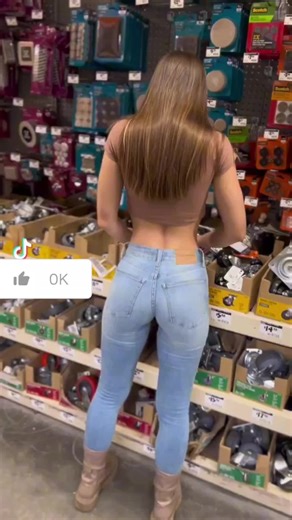 Where low voltage lives.. Isle 6 bay 18 at the home depot #kleintools #homedepot #it #lowvoltage #wire #networking #956 #956valley #networkengineer #itadmin #sysadmin #lowvolt #tools