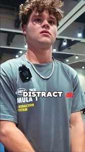 Jack Doherty Sneaks Into Twitch Con...