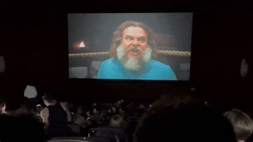 Raucous Moviegoers Scream, Toss Popcorn During Minecraft Movie