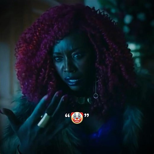 Starfire - movie vs comic | more #dc