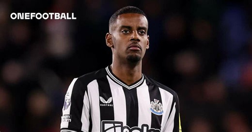 Don Hutchison Calls for Isak to Make Bold Move in Transfer Dispute