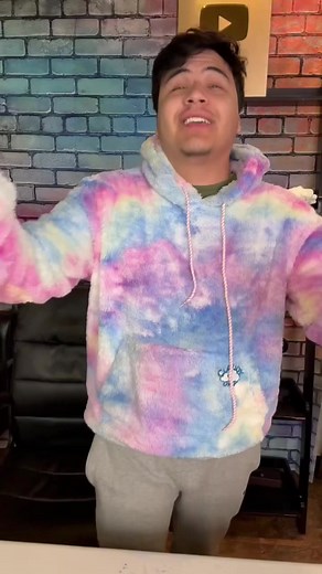 I’m a knitting master | Arnie