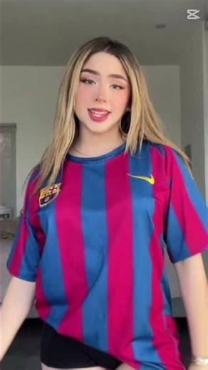 Mi Karen like si os gusta Karen mini Leas💕💕💗💗💗😘😘