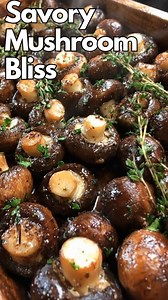 🍄✨ Balsamic Soy Roasted Garlic Mushrooms Deeply savory, glossy, and packed with umami, these roasted mushrooms are the kind of side dish that steals the spotlight. Bathed in a rich balsamic–soy glaze with roasted garlic and fresh herbs, they’re simple to make and impossible to stop eating. 🛒 Ingredients 1½ lbs whole cremini or button mushrooms, stems trimmed 4 cloves garlic, peeled 3 tbsp olive oil 2 tbsp balsamic vinegar 1½ tbsp soy sauce (or tamari) 1 tsp maple syrup or honey ½ tsp black pep
