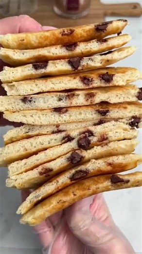 The Viral Make-Ahead Pancake Casserole Recipe! 🥞🫐 (Genius Hack) #pancake #healthybreakfast