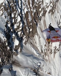 2 years ago we got to do some insane flights in @laclusazskiresort 🤩 @vincereffet and me could jump 4 times above Balme that day, and this video is the very first jump !! Amazing video from Vince 👌🏼 Such great memories, thx so much to La Clusaz for the opportunity, we had a blast!! One more amazing memory with my brother ❤️ he’s so missed ❤️ @fredfugen 🔥 🦅 👇🏼 @redbullfrance @julbo_eyewear @squirrel.ws @performancedesigns @tonfly_official @volcom @moskova.europe @gopro | Soul Flyers