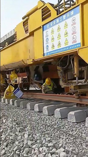 Continuous laying process of railway sleepers
