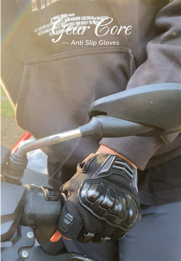 Anti Slip Gloves for Safe Motorcycle Riding