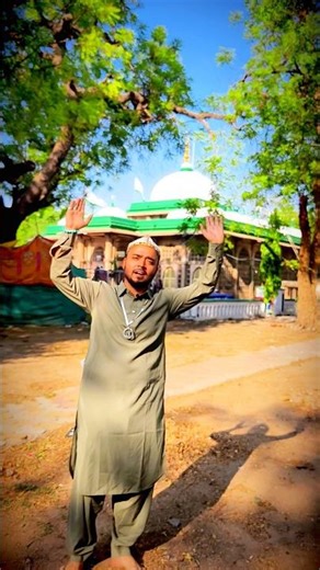 SHAH E AALAM SARKAR ME AAYA HUN 🙏🏻#shaheaalamsarkar #shaheaalamdargah #shaheaalamroja #miniblog