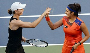 French Open 2014: Sania Mirza-Cara Black reach third round at Roland Garros