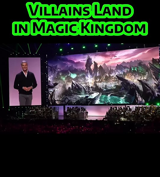 Villains land in Magic Kingdom crowd reaction | D23 2024