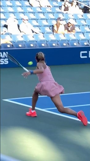 BH Slice - Jaqueline Cristian US Open 2025 #usopen #tennis #slice #slowmotion #backhand #wta #bh