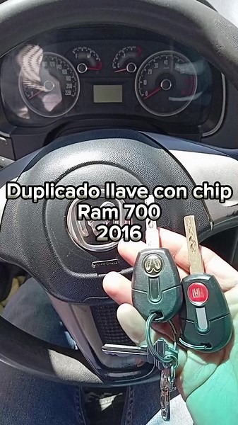 Duplicado de llave con chip para Ram 700 y Fiat