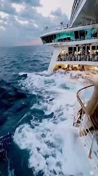 NORTH SEA MONSTER WAVES 🌊 Real or Fake? Terrifying Ocean Illusion Explained