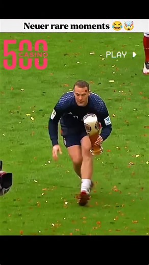 epicfootymomentss on Instagram: "会喝水的道路”（即透水沥青路面）是一种经过工程设计的路面结构，其核心特点是能够让雨水快速渗透路面，而不是在表面产生积水。透水沥青不同于传统致密型沥青，它通过减少细集料来形成更高的空隙率，从而构建一个相互连通的孔隙网络，使雨水能够垂直渗入路面。路面下方通常设置级配良好的碎石贮水层，用于暂时储存渗入的雨水，并让其逐渐渗入土壤或以受控方式排入排水系统。该结构不仅能有效减少地表径流和城市内涝，还可降低车辆水滑风险，提高行车安全，同时通过补充地下水和过滤污染物实现生态效益。因此，透水沥青被视为现代交通基础设施中可持续雨水管理的重要技术进展。#透水沥青 #海绵城市 #会喝水的道路 #绿色基础设施 #低影响开发 可持续交通 城市规划 智慧城市 环境工程 雨水管理 道路工程 城市建设"