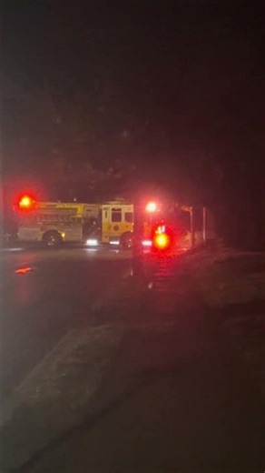 Engine 13-1 responding to a chimney fire in Denver Pa tonight #firetruck