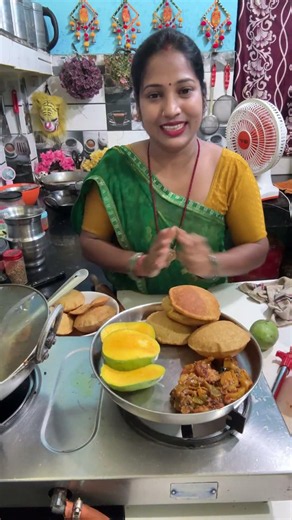 Veg non-veg thali dekhne ke liya sabhi log live me Live highlight