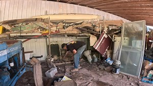 JIM AND I LOADING UP 95 YEAR OLD MODEL A PARTS #junkcarwilly #fordmodela | JUNKCAR WILLY