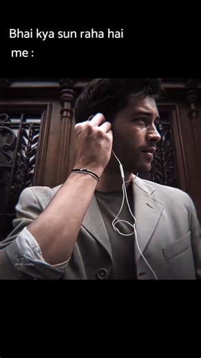 Playlistwalla on Instagram: "Day 24 Build your playlist with me You will not regret following this page Pappu mistri ki palylist #autowala #alkaverse #buswala #mistri #playlist #oldsongs #buswalekiplaylist #barberkiplaylist #naikiplaylist #sundaymood #friends #lovesongs #travelsongs 1 #90smusic"