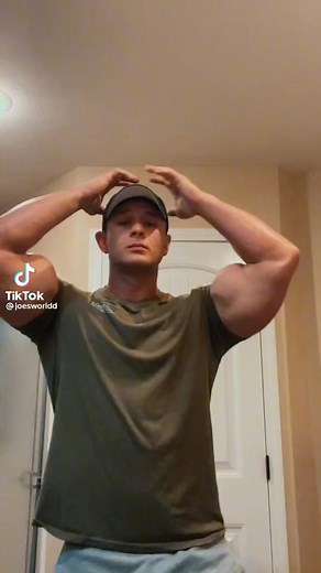 Joe's World Pecs Dance | Muscle Control Showcase