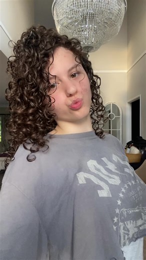 Mastering Hair Texture with a Hair Diffuser